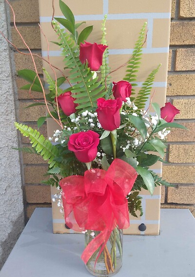 KMD 1/2 dozen red rose special