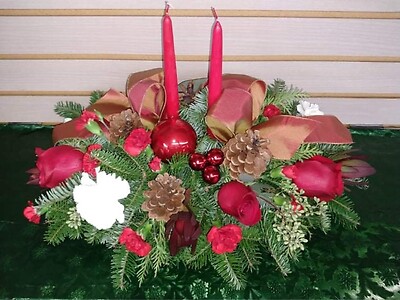 The Grand Holiday Centerpiece