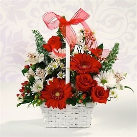 Red &amp; White Delight Basket