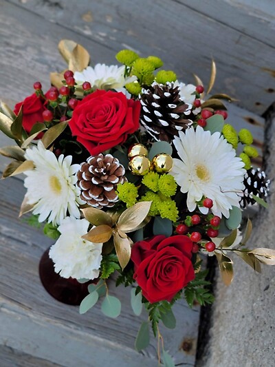 Tis The Season Bouquet (kmd)